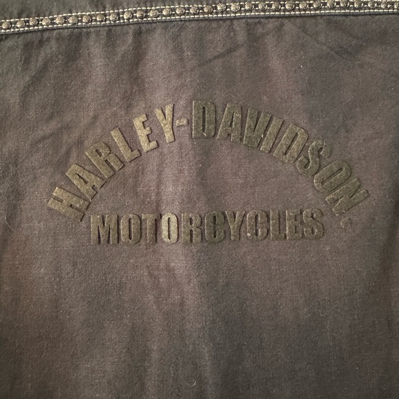 Harley Davidson Women’s Studded Raw Hem Shirt- Small - Picture 5 of 5